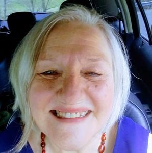 Meet your Posher, Diana